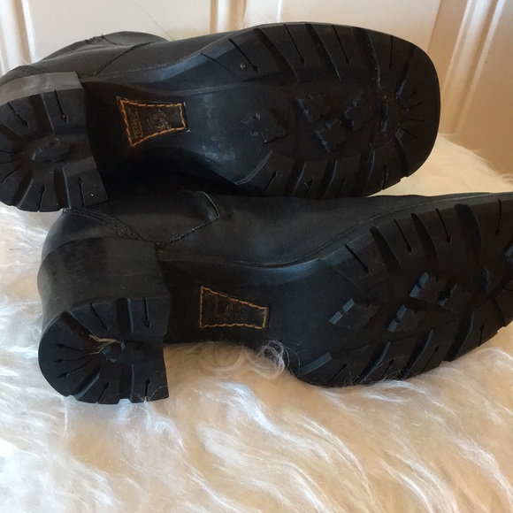 Ankle Boot - Picture 4 of 4